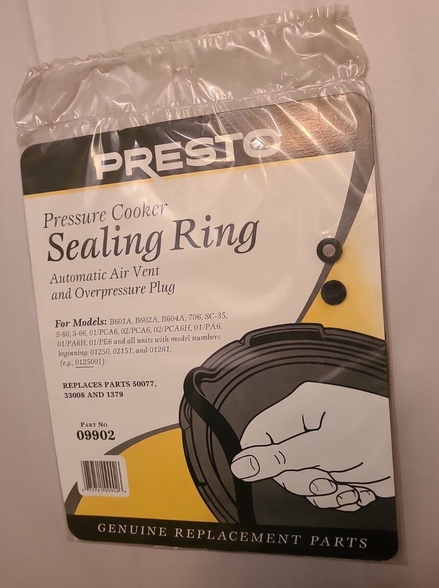 PRESTO PRESSURE COOKER SEALING RING W/ OVERPRESSURE PLUG (09902)