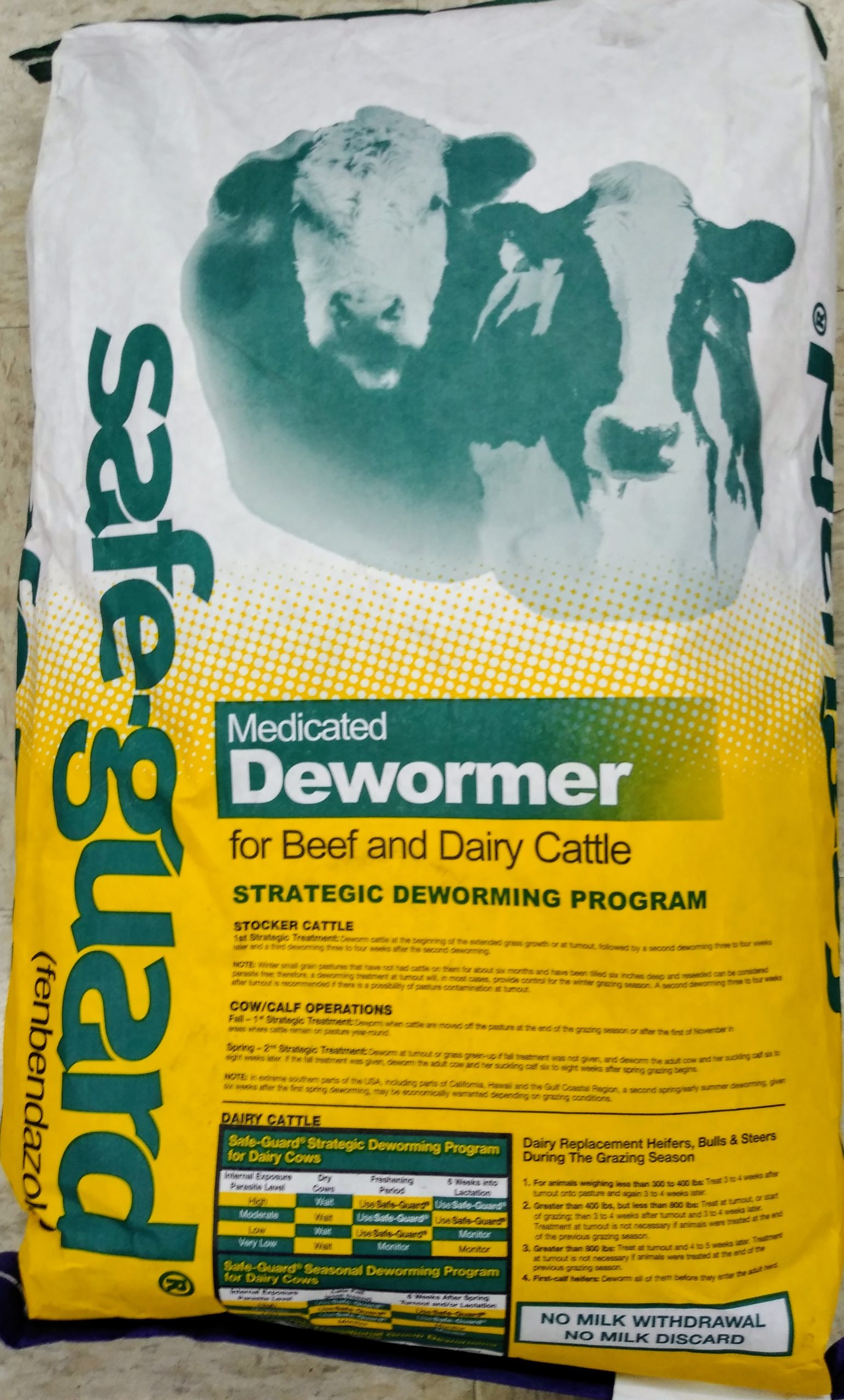 SAFEGUARD MEDICATED DEWORMER FOR CATTLE (25LB)