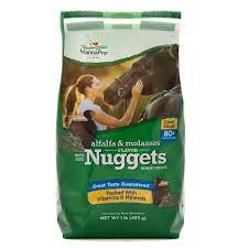 MANNA PRO ALFALFA & MOLASSES NUGGET HORSE TREATS (1LB)